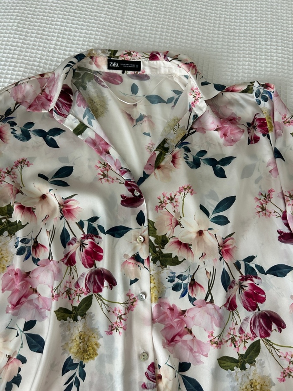Zara White Button-Down Blouse with Pink Floral Print